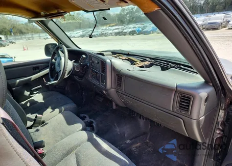 2004 Chevrolet Silverado C1500 из США, поврежденный, VIN 1GCEC14X44Z228854